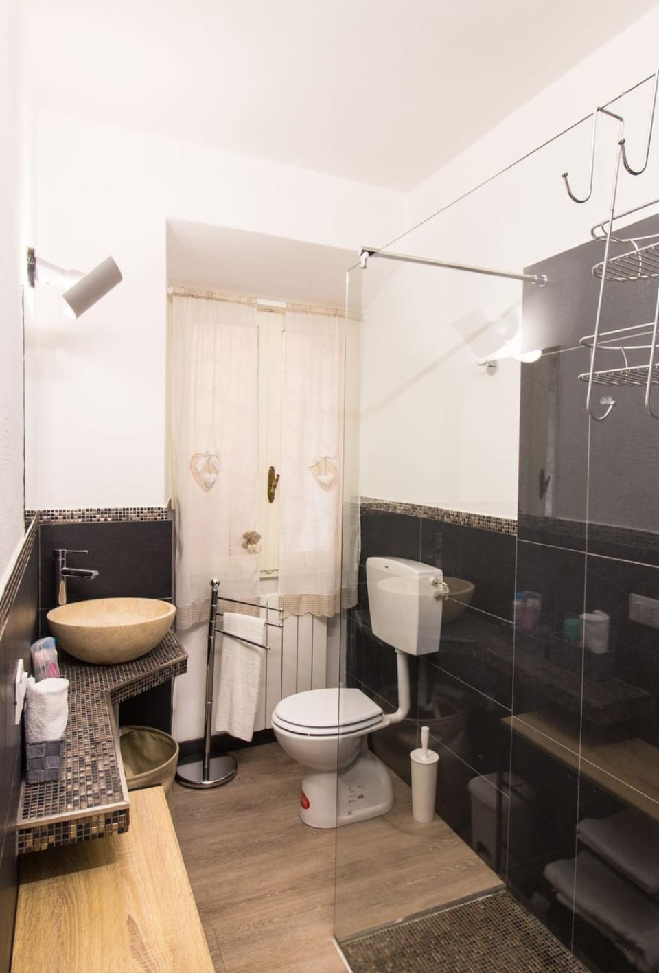 Loft & Espace Maison 1706 Lago Orta Bed and Breakfast in Piedmont