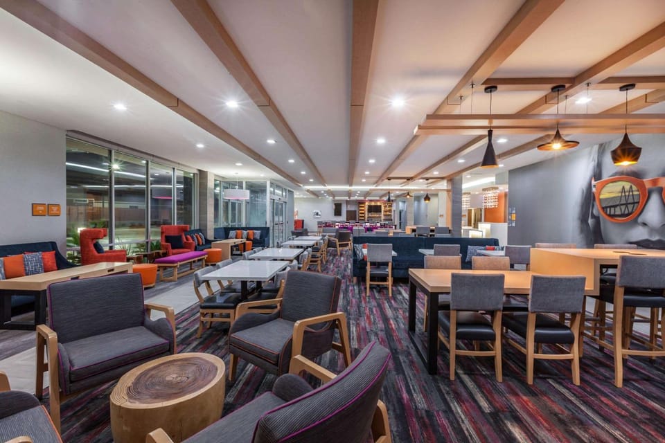 Lobby or reception, On site