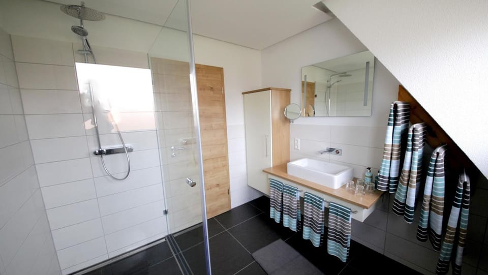 Property building, Bathroom, Living room