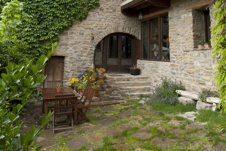 Patio, Facade/entrance, Garden