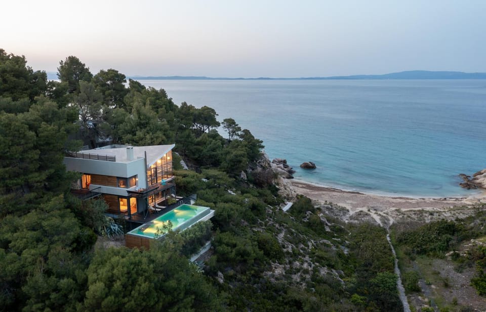 Property building, Swimming pool