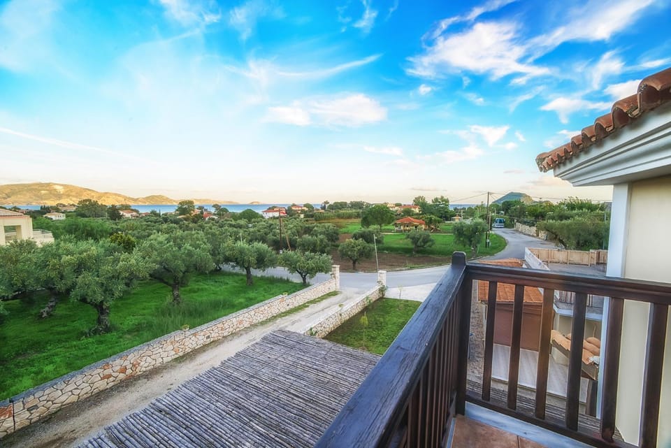 Garden view, Landmark view, Sea view, Quiet street view
