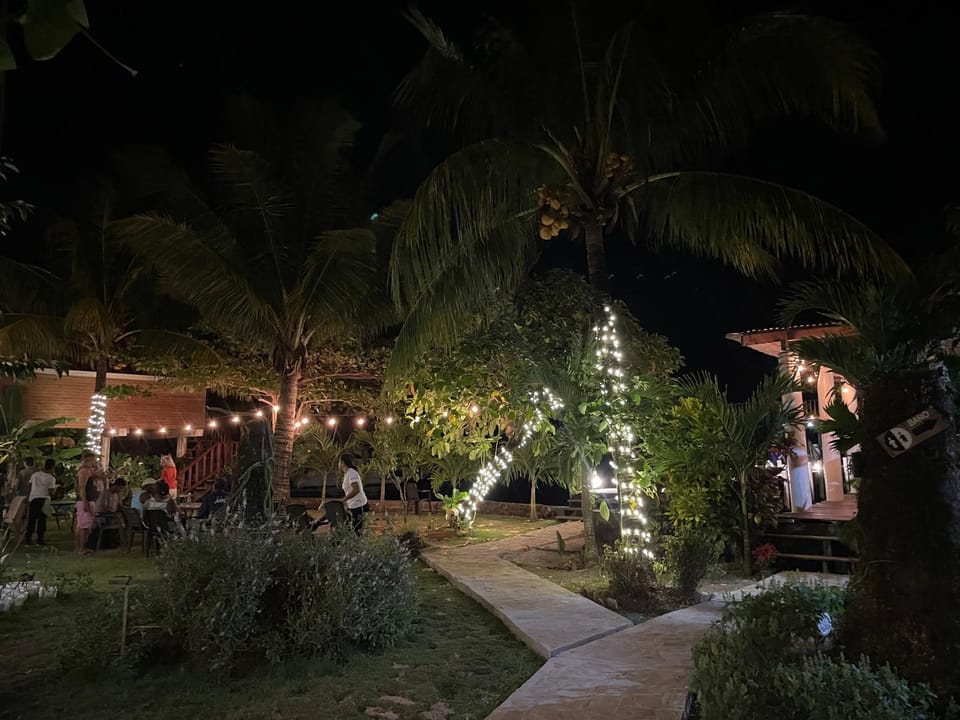 Restaurant/places to eat, Restaurant/places to eat, Night, Garden