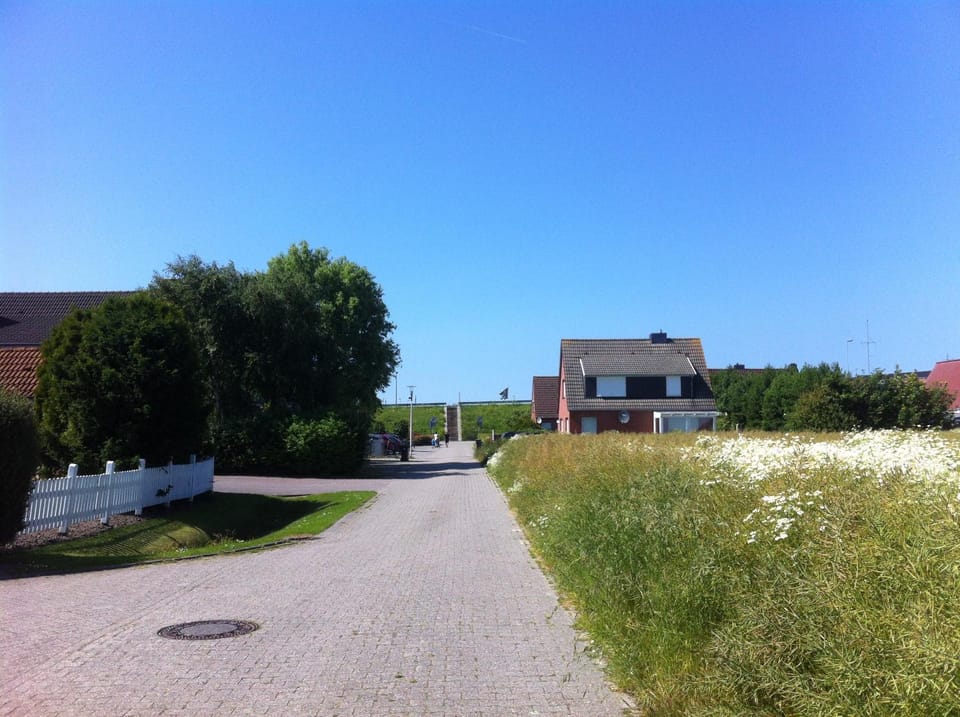 Neighbourhood