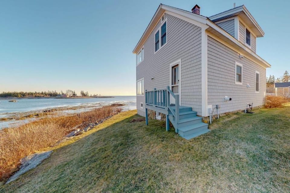 Property building, Day, Natural landscape, River view