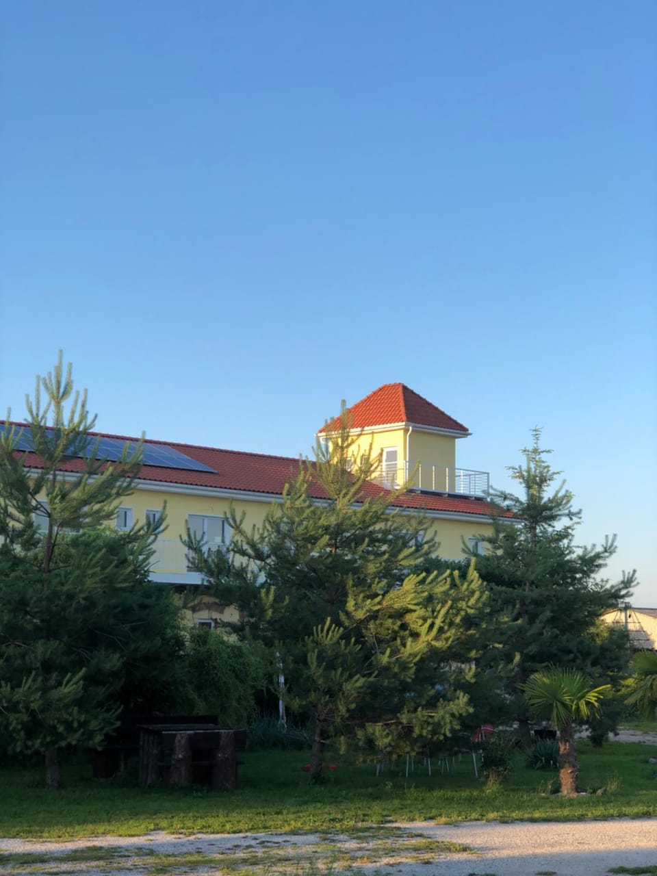 Property building, Garden
