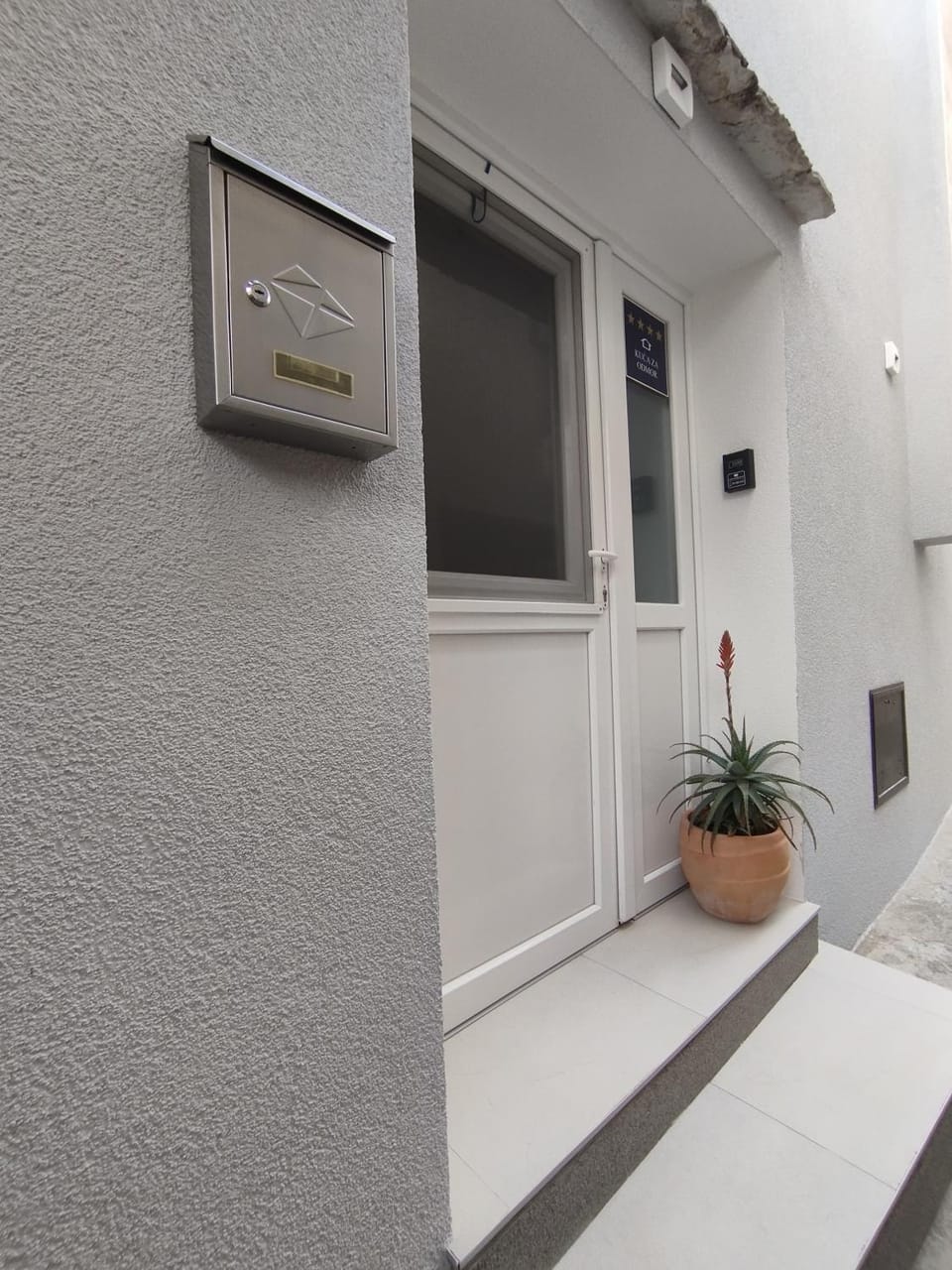 Kuća za odmor Eni **** House in Šibenik