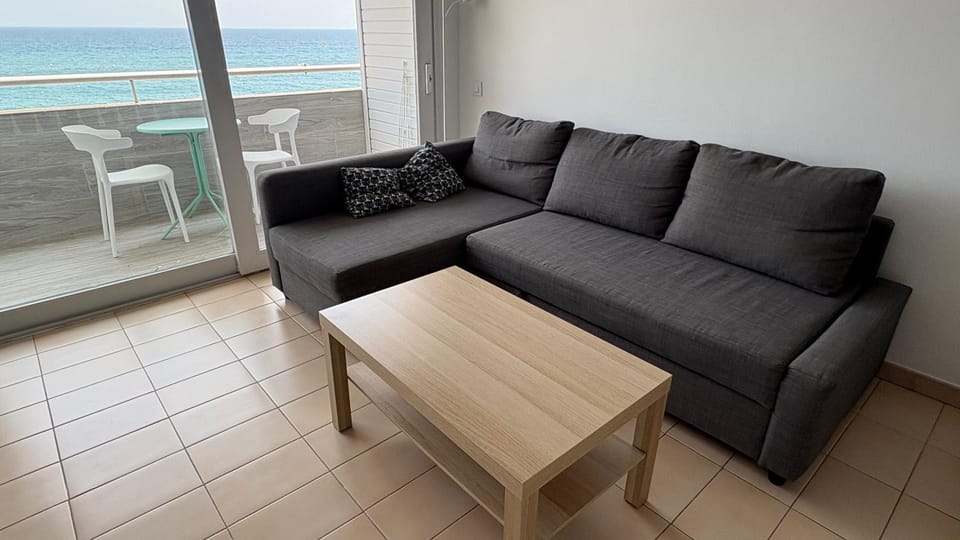 Balcony/Terrace, Living room, Sea view