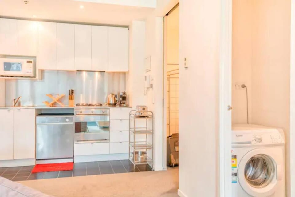Kitchen or kitchenette, dishwasher, pet friendly, washing machine