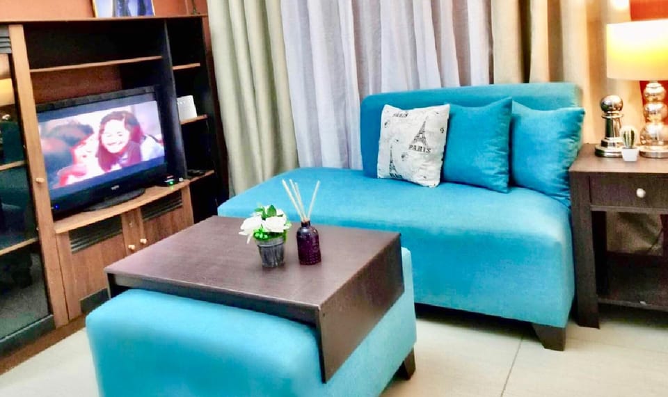 Super Cute Hampton Suites Apartment in Bacoor