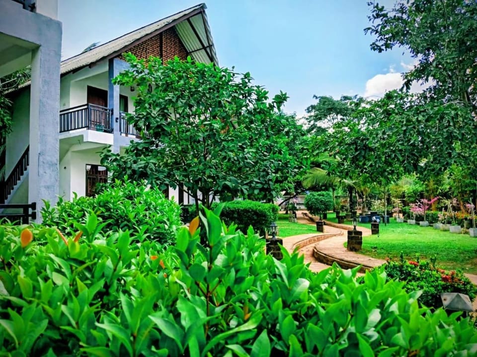 Property building, Natural landscape, Garden, Garden view