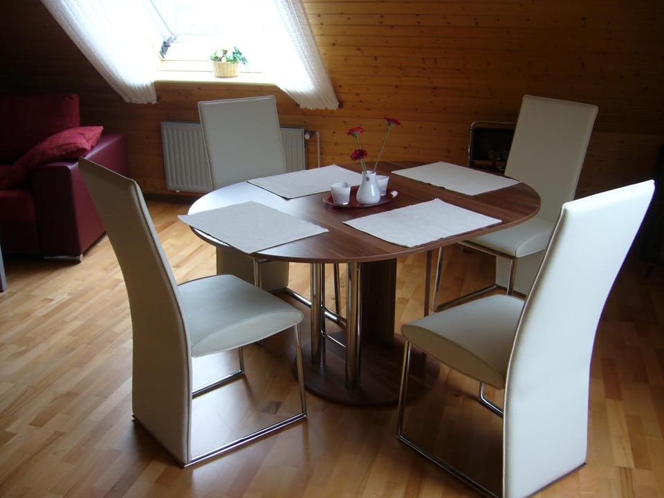 Living room, Dining area