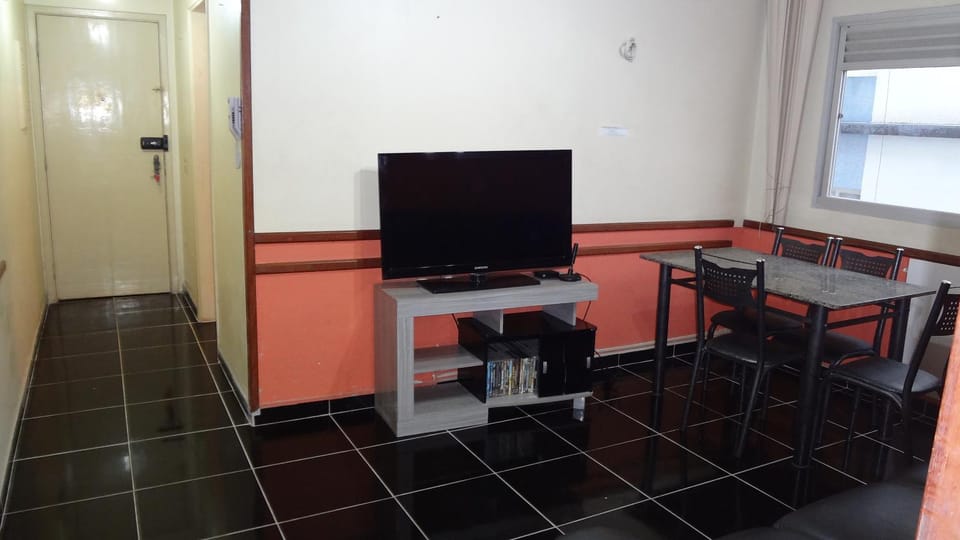 Apartamento Guaruja Bacaitava Apartment in State of São Paulo