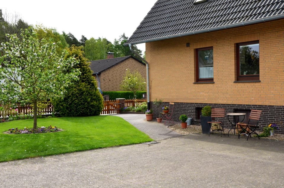 Patio, Facade/entrance, Garden