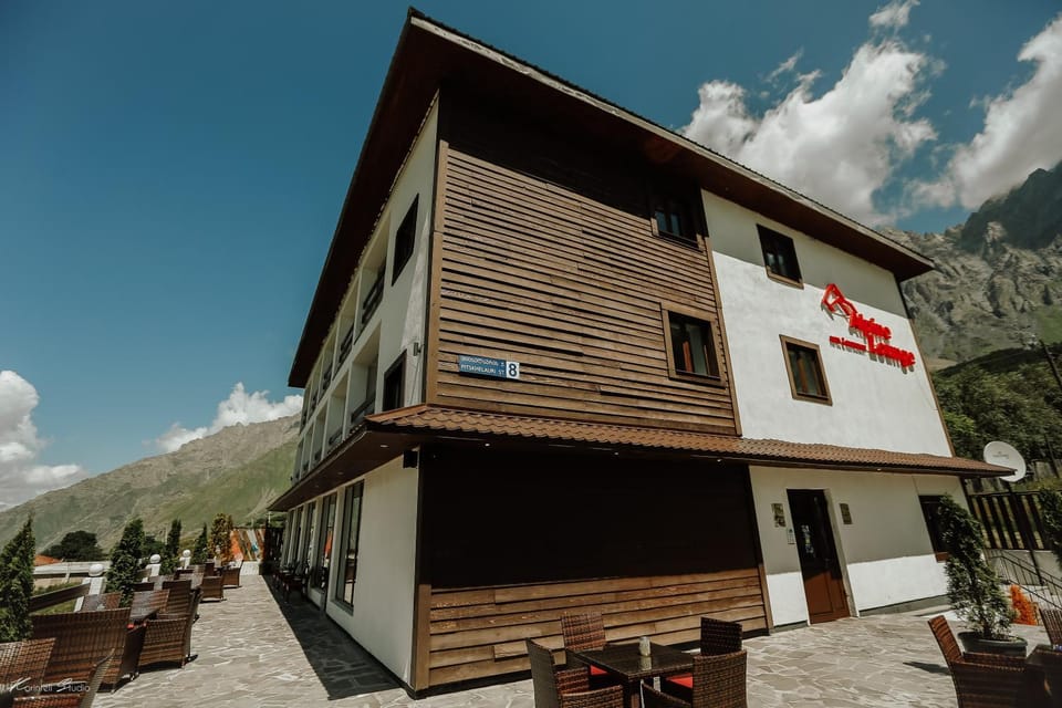 Property building, Balcony/Terrace
