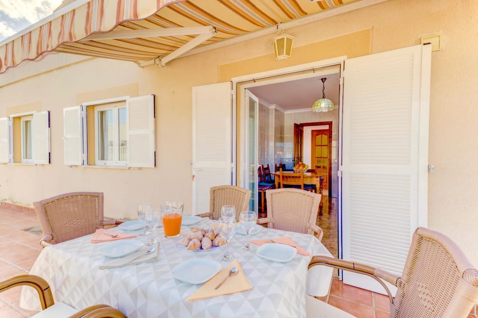 Balcony/Terrace, Dining area