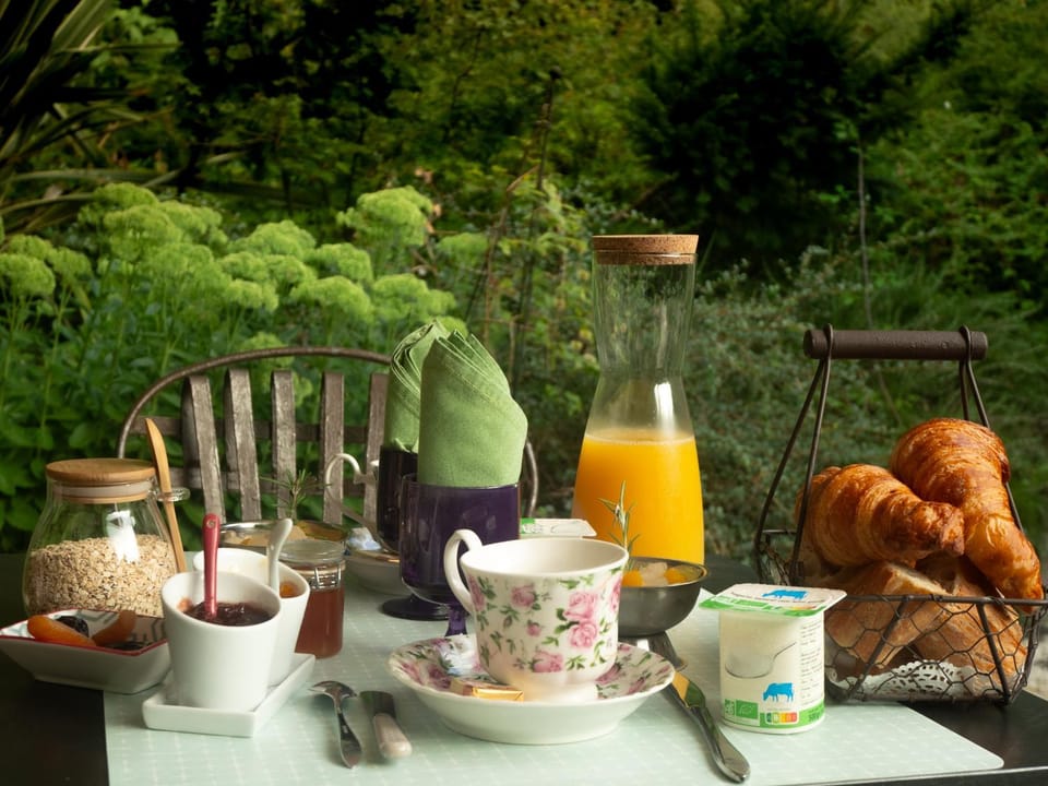 Natural landscape, Food and drinks, Breakfast
