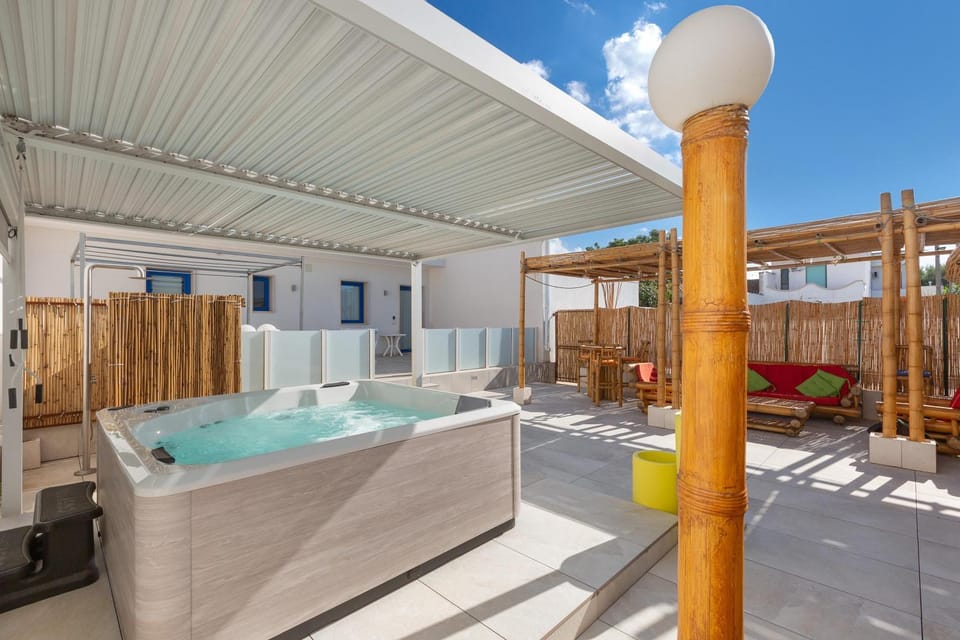 Hot Tub