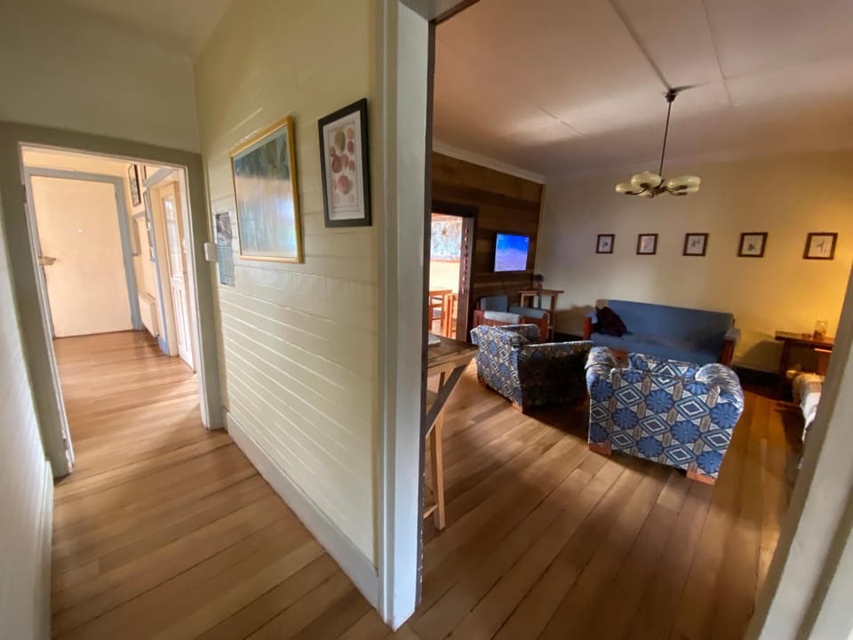 Communal lounge/ TV room, Living room, Lobby or reception