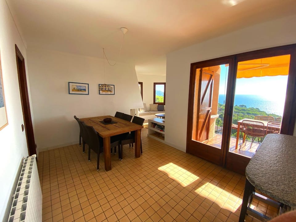 Dining area, Sea view