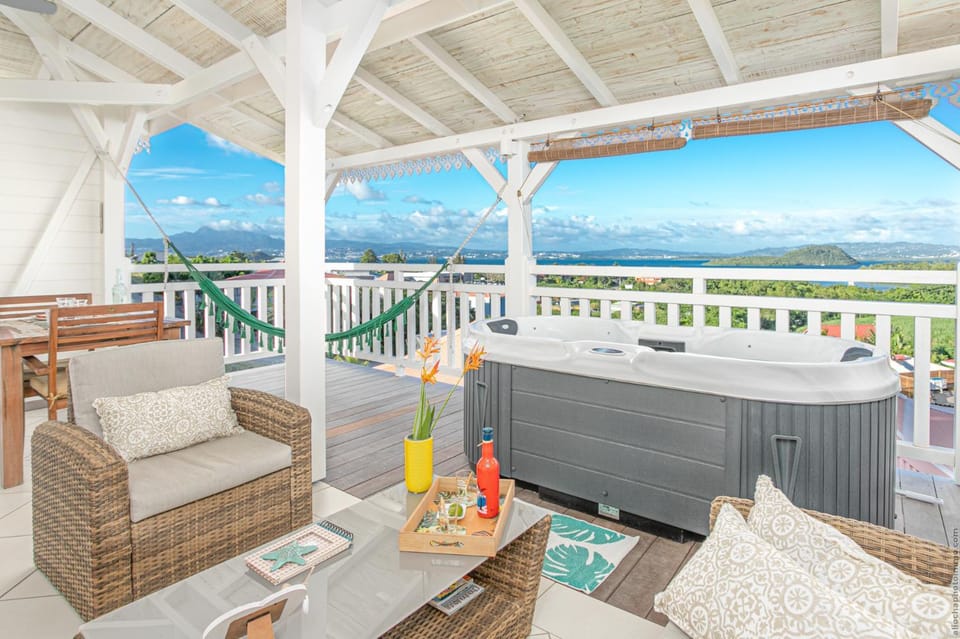 Hot Tub, View (from property/room), Balcony/Terrace, Seating area
