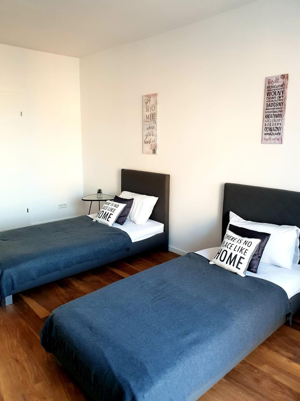 Apartament AltePost Apartment in Lower Silesian Voivodeship