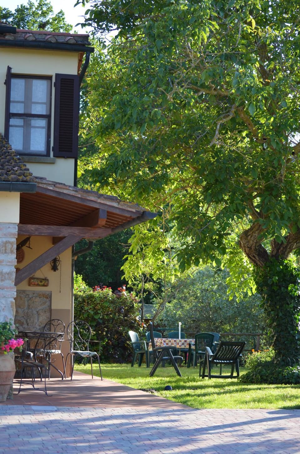 Garden, Garden view