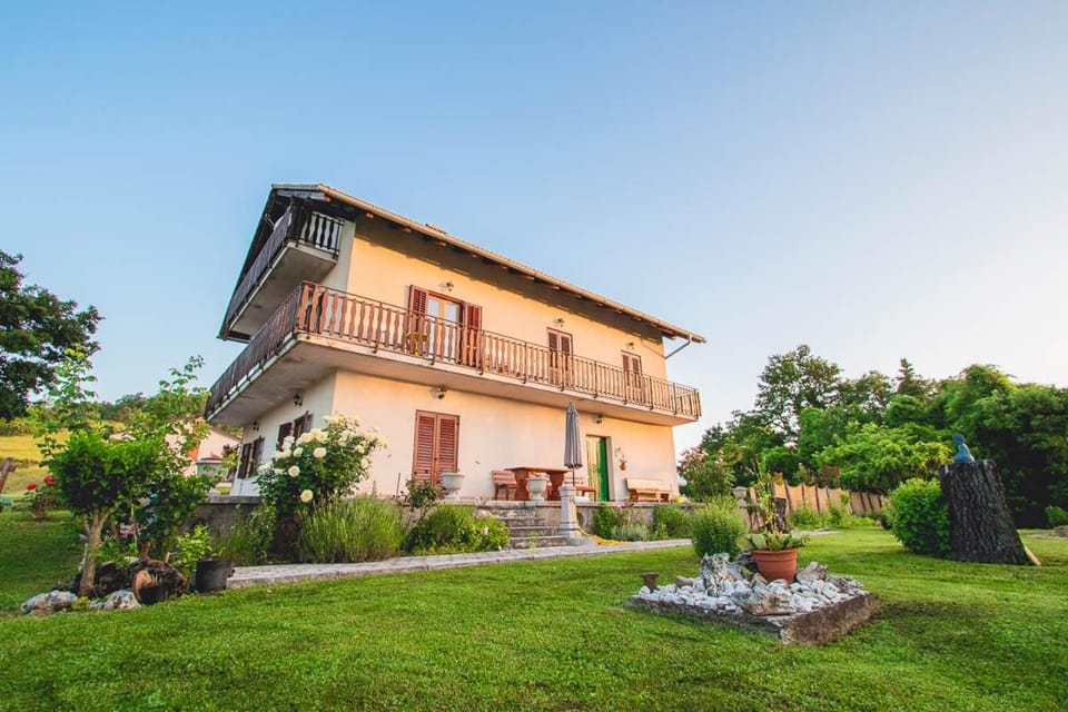 Farm stay Synergia - Hiden treasure Apartment in Istria County