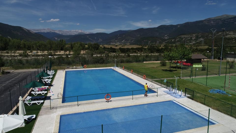 Swimming pool, Sports