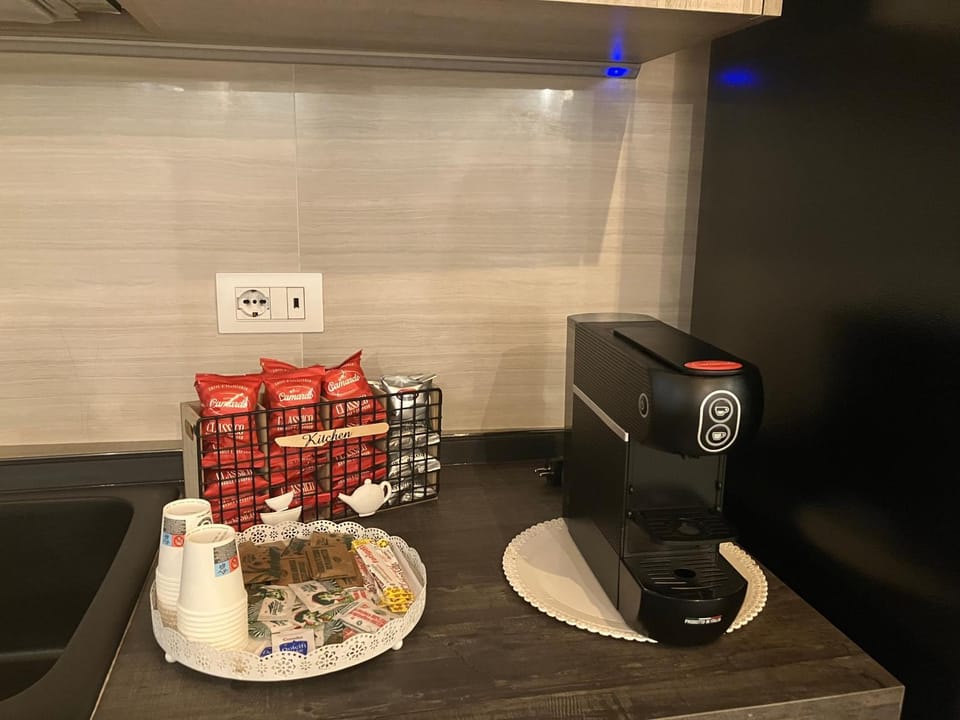 Coffee/tea facilities