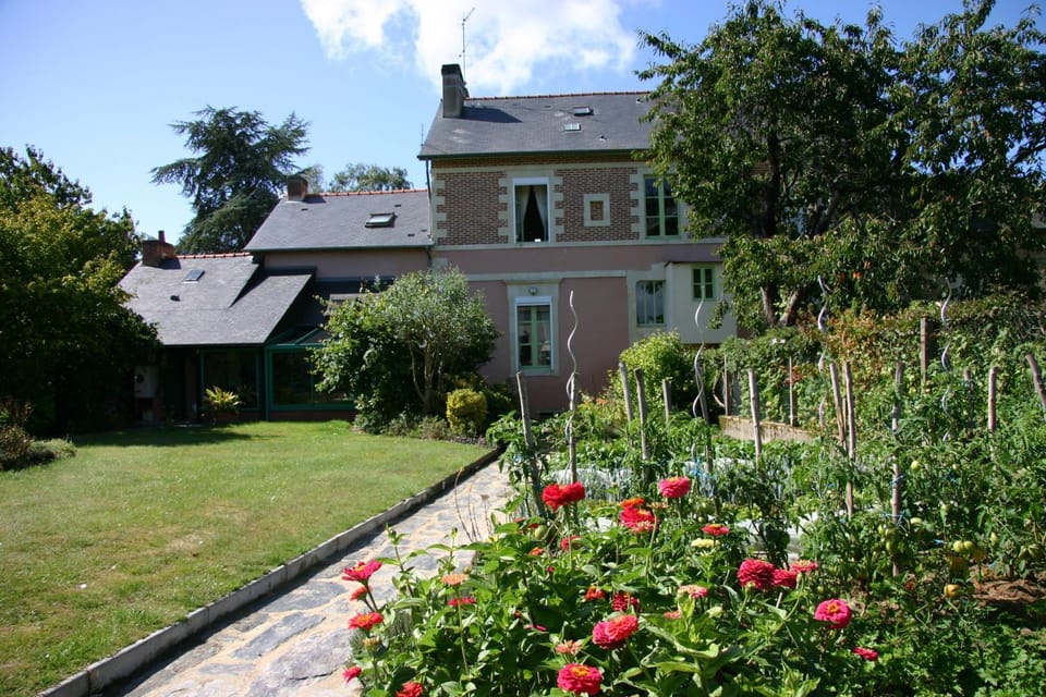 Studio du Chalet de Caharet Bed and Breakfast in Brittany
