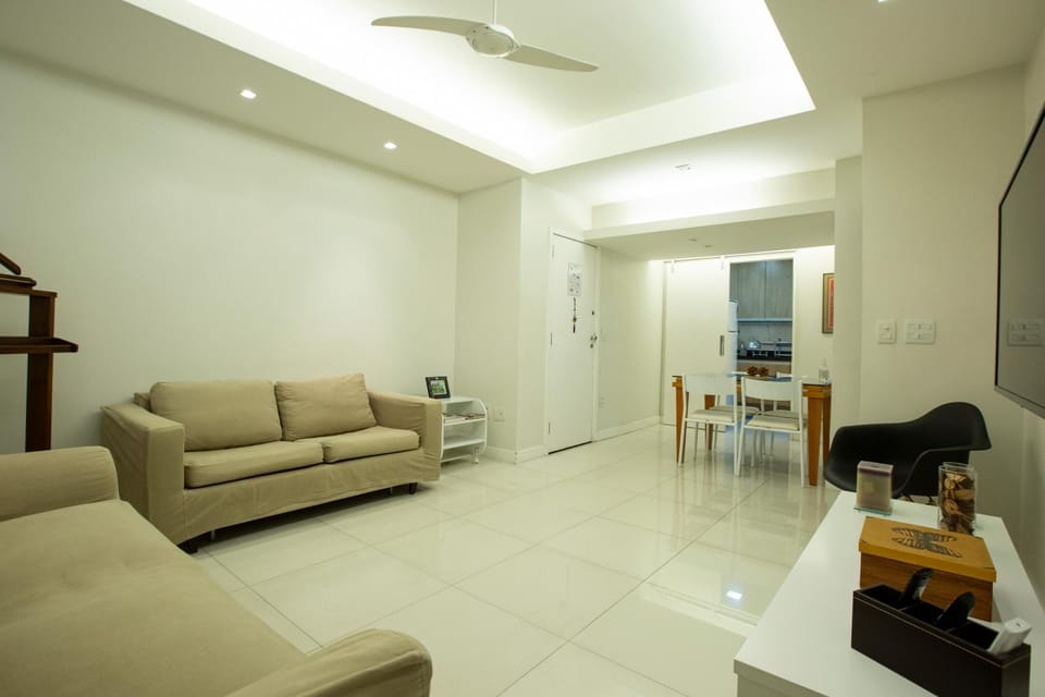 Melhor opção em Copacabana - Moderno e Reformado Apartment in Rio de Janeiro