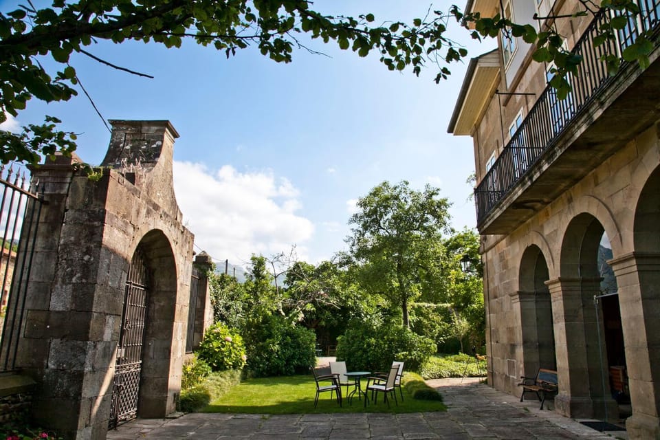 Property building, Garden, Lobby or reception
