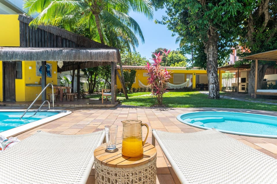 Garden, Area and facilities, Swimming pool