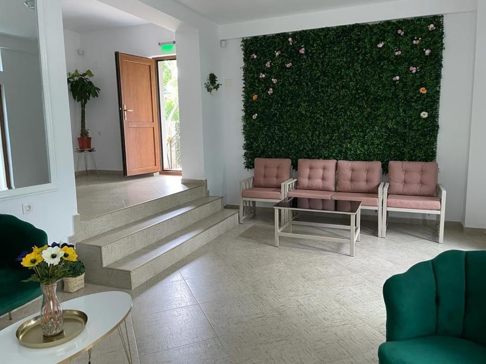 Living room, Seating area, Internal: Not applicable to any particular room