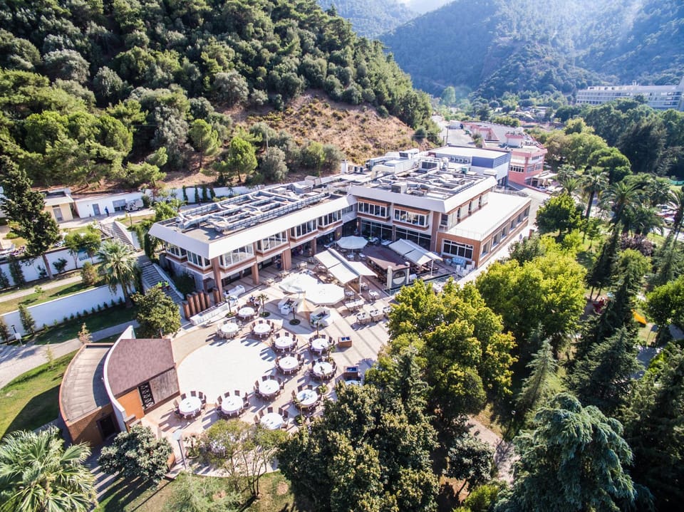 Day, Bird's eye view