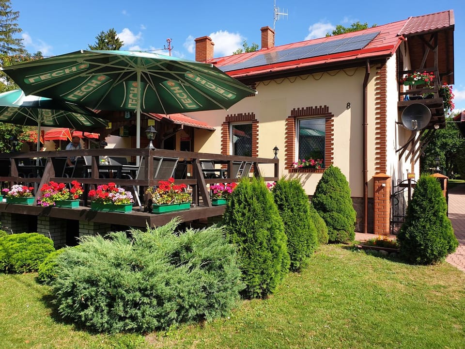 Gościniec LECH Bed and Breakfast in Poland