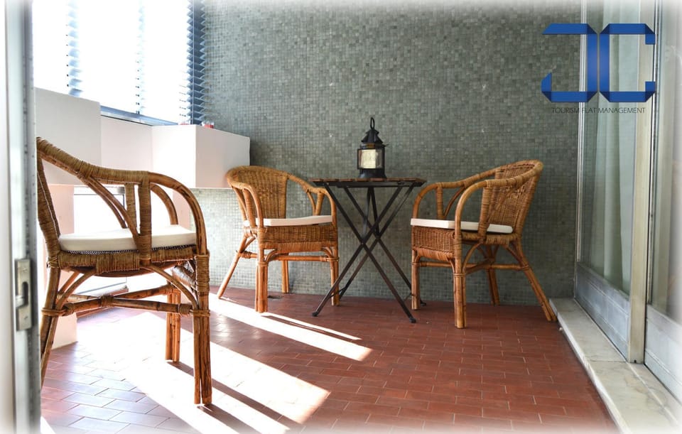 Pardal Apartment by JC Apartment in Porto