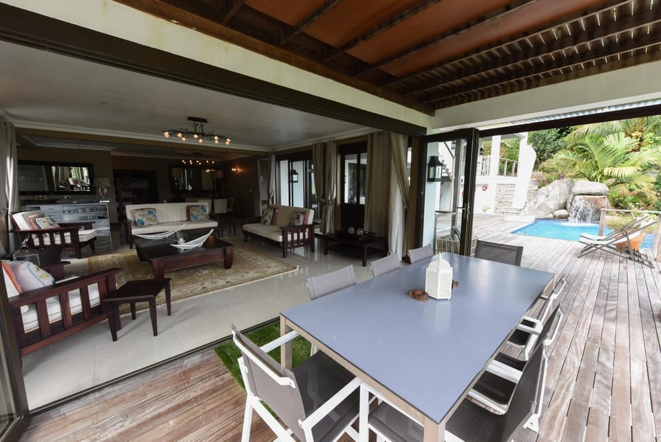 Patio, Living room, Other