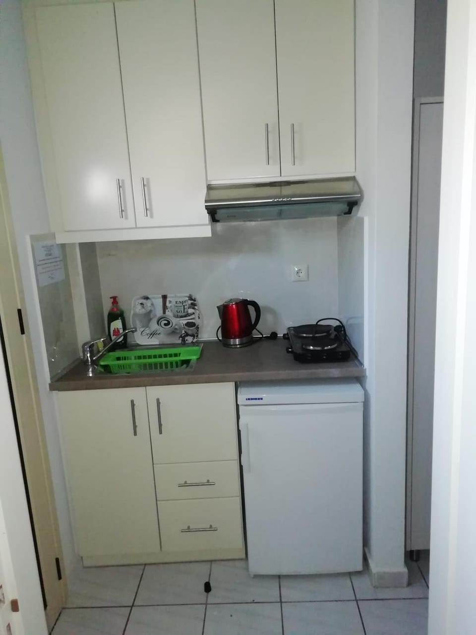 Kitchen or kitchenette, kitchen