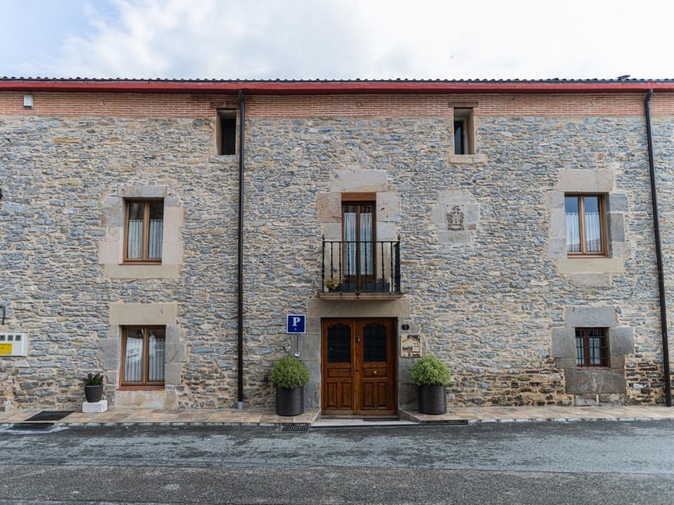 Property building, Facade/entrance, Off site