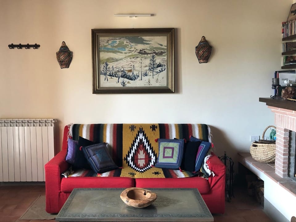 UMBRIA, "Casa Sagrantina" con PISCINA e pergolato Apartment in Umbria