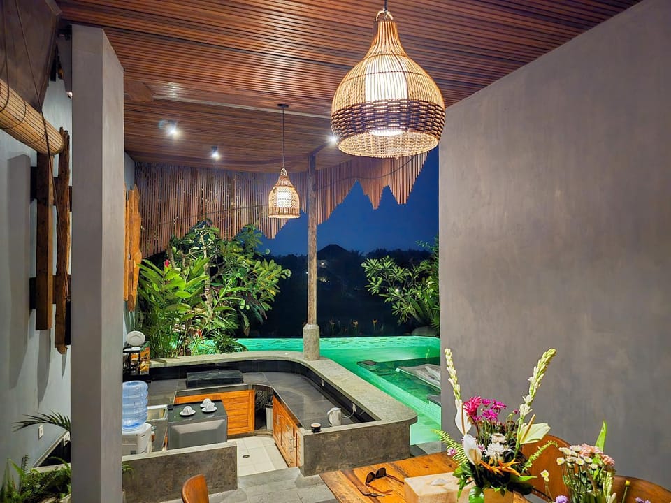 Billiard, Hot Tub, Pool view, Swimming pool