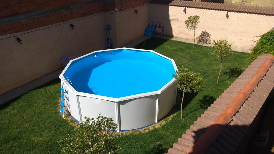 Pool view, Swimming pool, Swimming pool