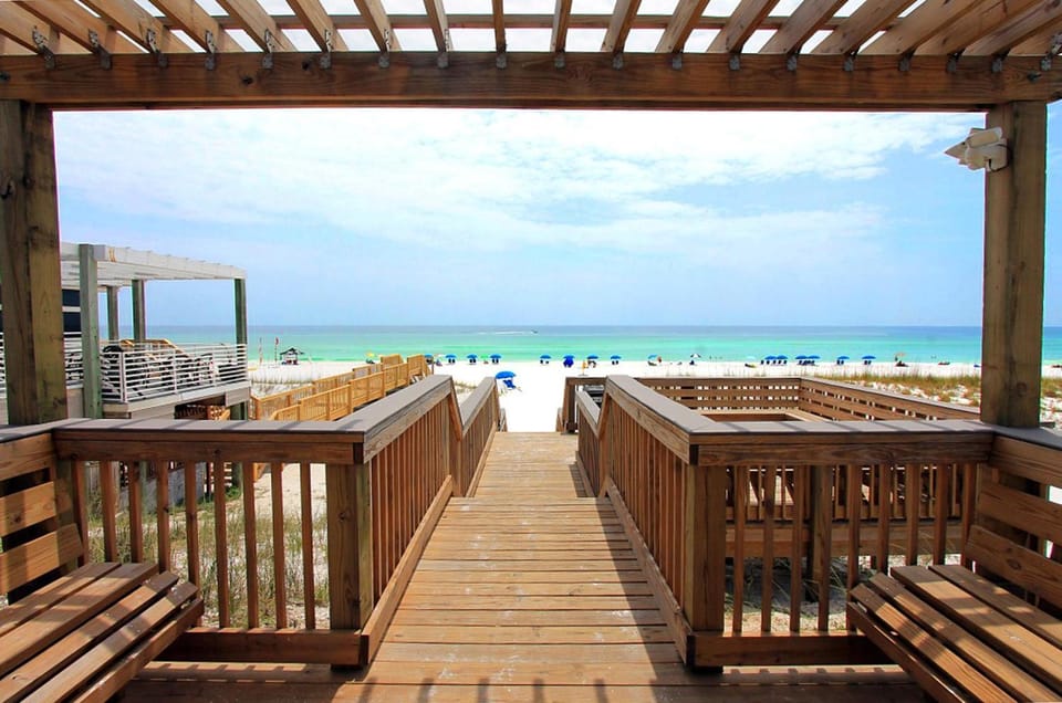 Chateau La Mer #5B House in Destin