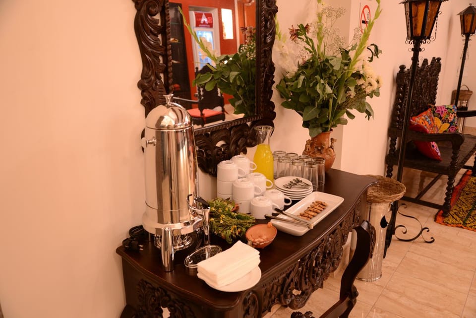 Living room, Lobby or reception