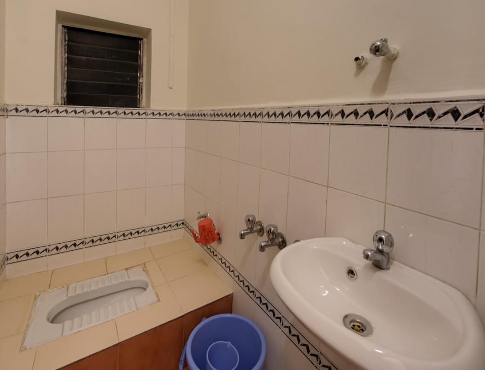 Toilet, Bathroom