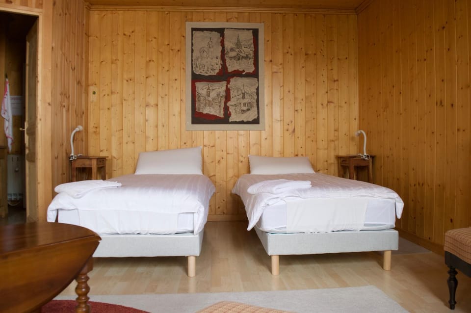 Chez LIZON Hostel in Barcelonnette