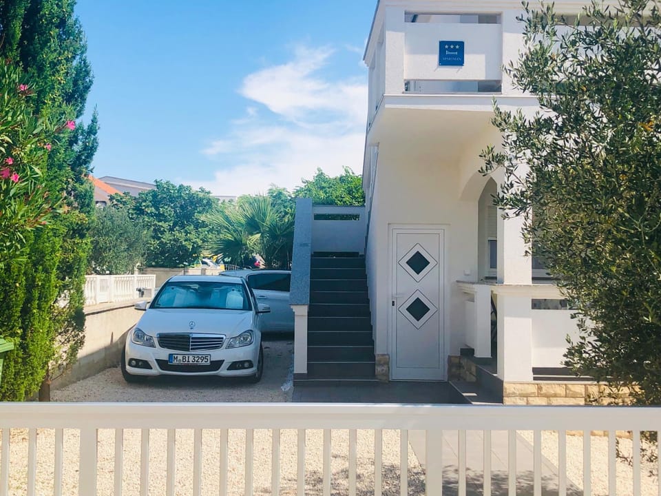 Vir Holidays Apartment in Zadar County