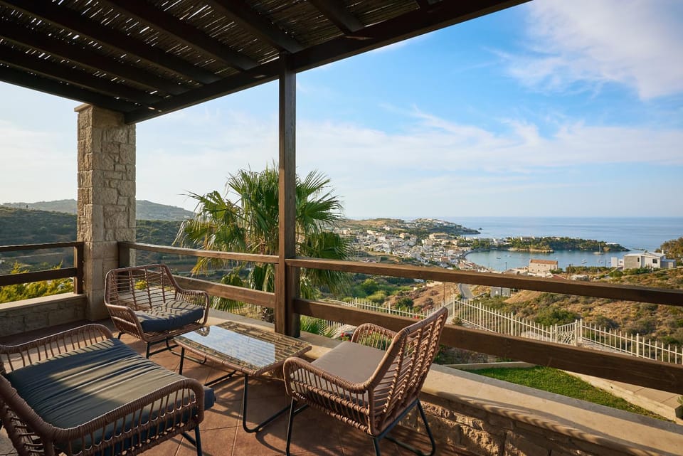 View (from property/room), Balcony/Terrace, Sea view